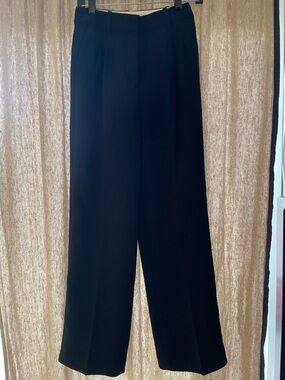 Aritzia Effortless Pant Black Crepette